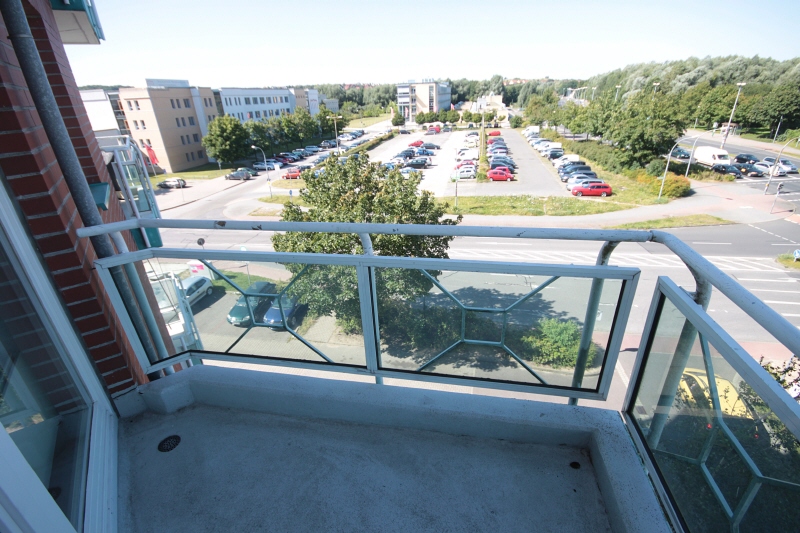 Blick vom Balkon zur Hochschule