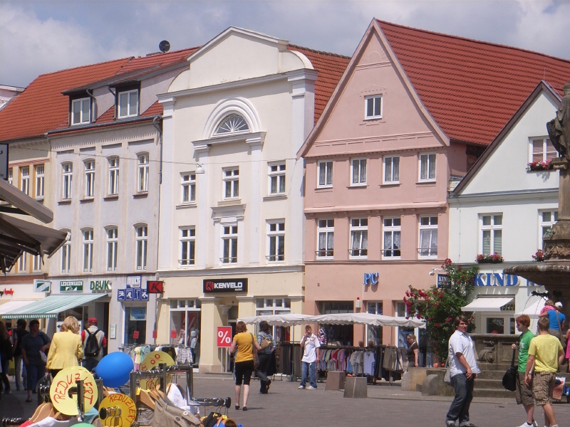 Gebäudeansicht vorne